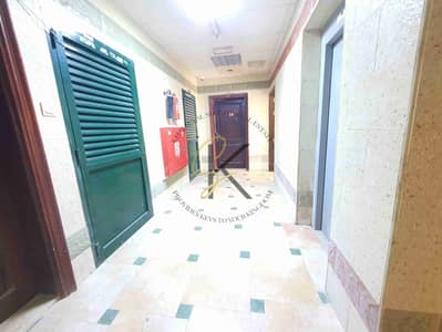 Studio for Rent in Muwaileh Commercial, Sharjah - oHQOiqegchMAxNIsnUNmjldqfDQLKaSEpFCggYAq