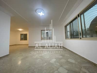 7 Bedroom Villa for Rent in Al Mushrif, Abu Dhabi - WhatsApp Image 2024-08-27 at 19.15. 55_51513f9b. jpg