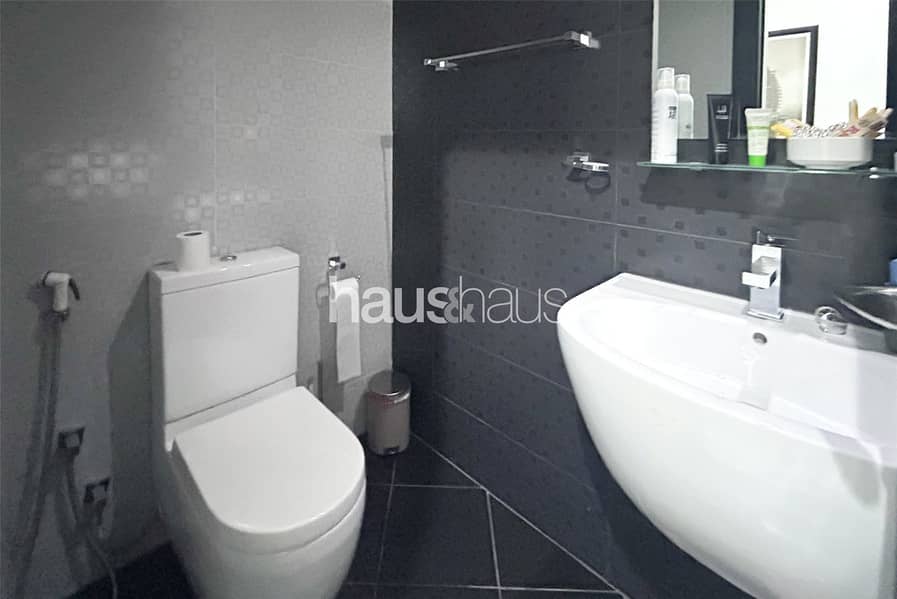 Stunning Golf Views | Fully Furnished | High Floor - Image 9