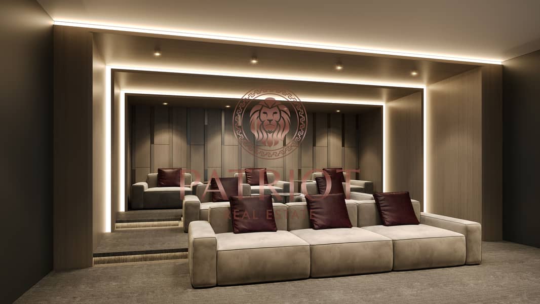 16 Luxurious Cinema-02. jpeg