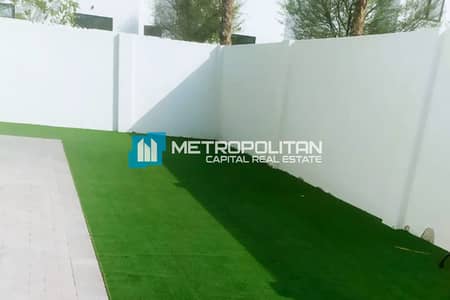 3 Bedroom Townhouse for Rent in Al Ghadeer, Abu Dhabi - Vacant | Single Row | Biggest Plot | ADDC Included