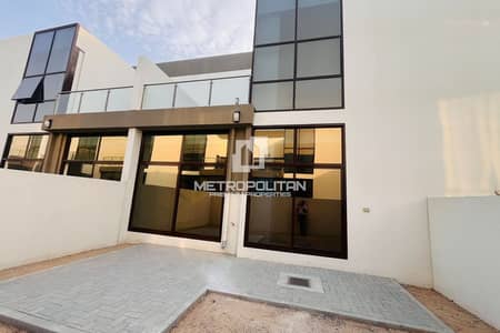 4 Bedroom Townhouse for Sale in Mohammed Bin Rashid City, Dubai - Brand New | Vacant | Maids Room | Large Unit