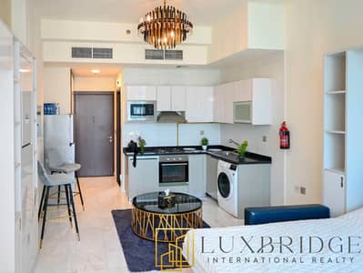 Studio for Rent in Business Bay, Dubai - Fully Furnished | Multiple Cheques | Burj View