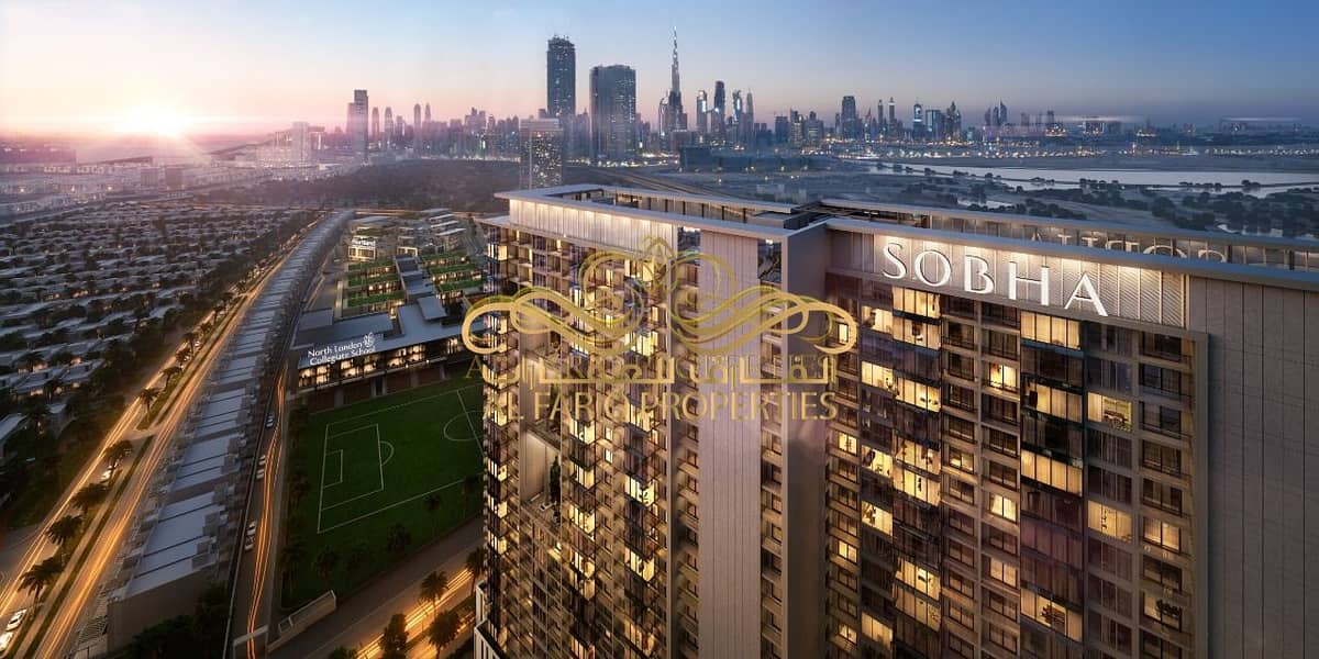 8 Corner Unit 4 bedrooms apartment for Sale