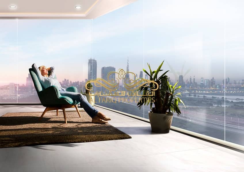 10 Corner Unit 4 bedrooms apartment for Sale