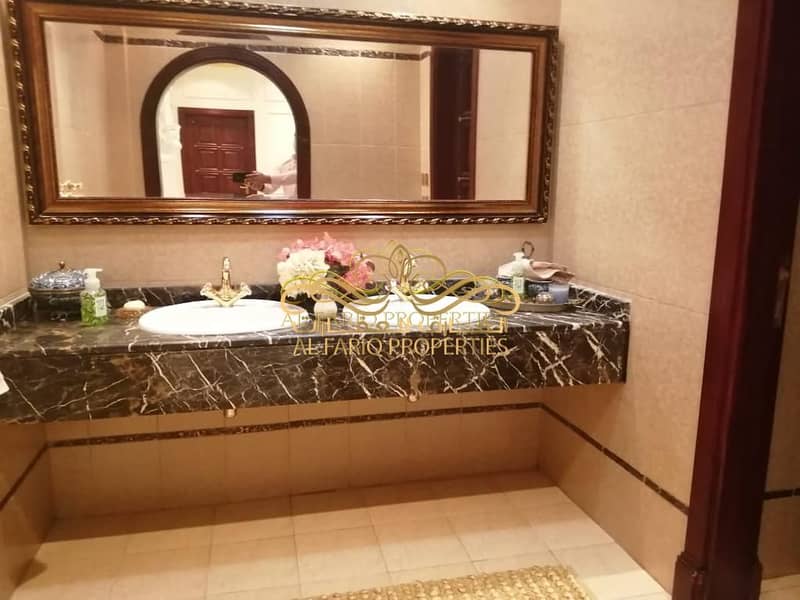 8 5 + 1 Maid Big luxury Villa  with big rooms