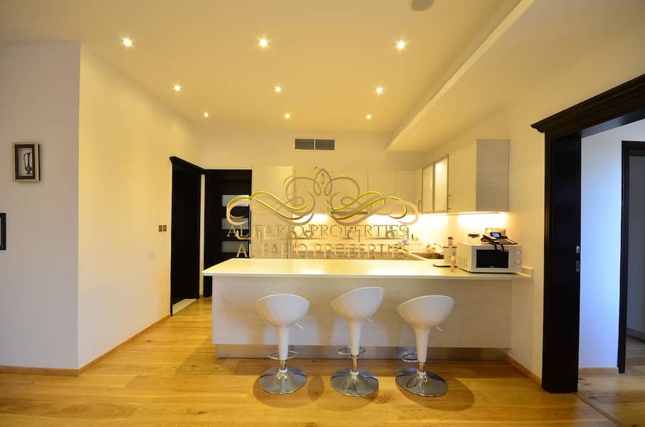 11 6 BDR | Immaculate Condition | Motivated Seller | Huge Plot