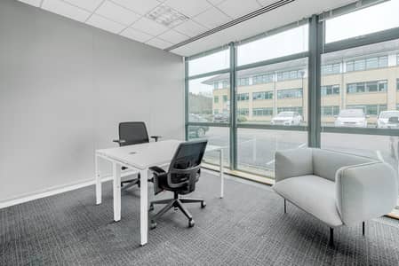 迪拉区， 迪拜 写字楼待租 - Regus Quatro House 216 Frimley UK Small Office - copia. jpg