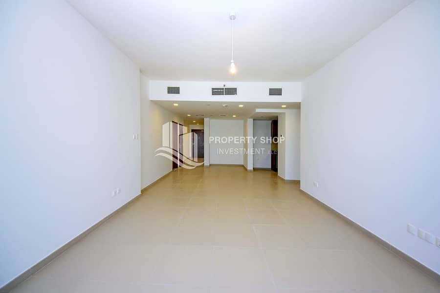 4 3-bedroom-abu-dhabi-al-reem-island-shams-abu-dhabi-gate-tower-2-dining-area-1. JPG