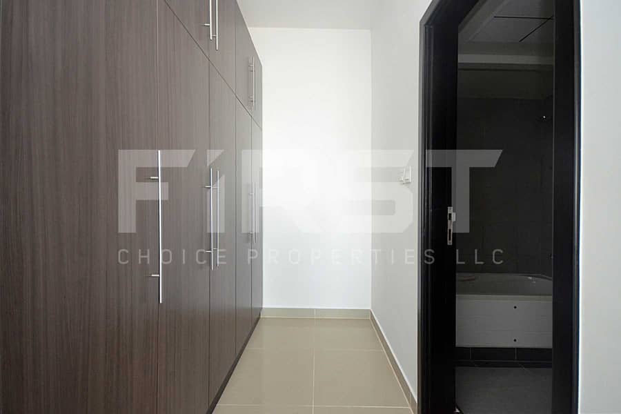 9 Internal Photo of 3 Bedroom Apartment Closed Kitchen in Al Reef Downtown Al Reef Abu Dhabi UAE (17). jpg