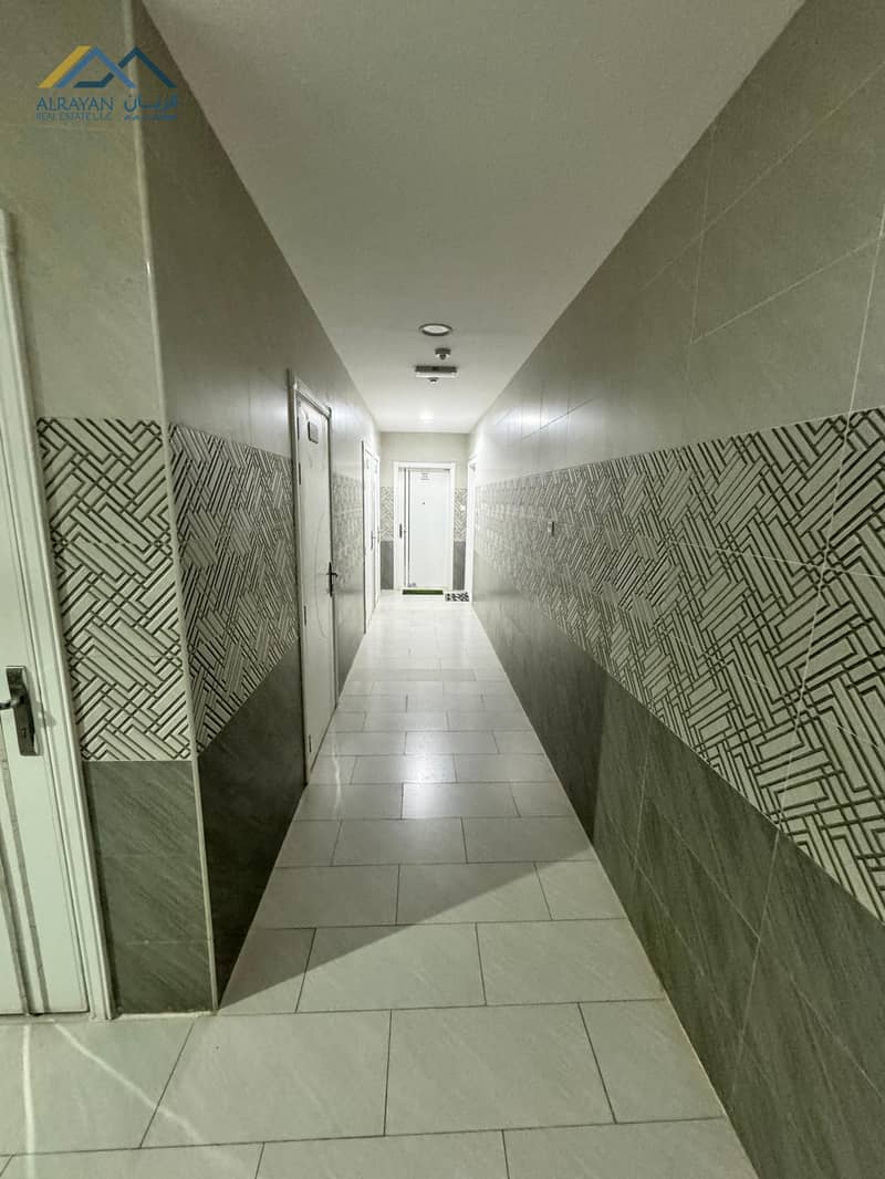 13 003e7cb0-471a-4ba6-a6e5-edb823674aee. jpg
