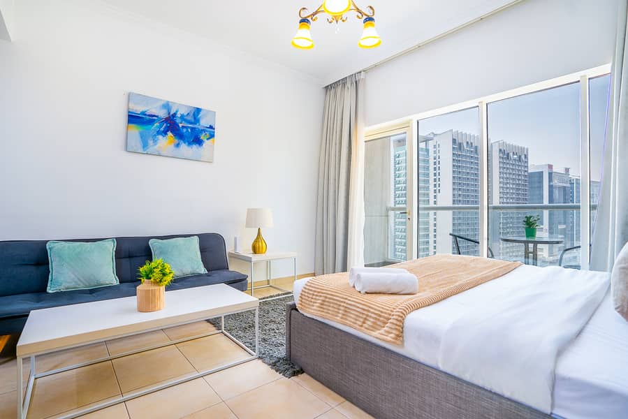 4 1101, Burj Al Nujoom - Studio-2. jpg