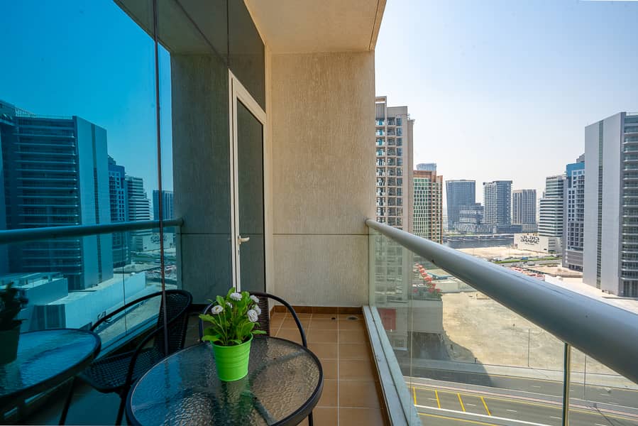 10 1101, Burj Al Nujoom - Studio-12. jpg