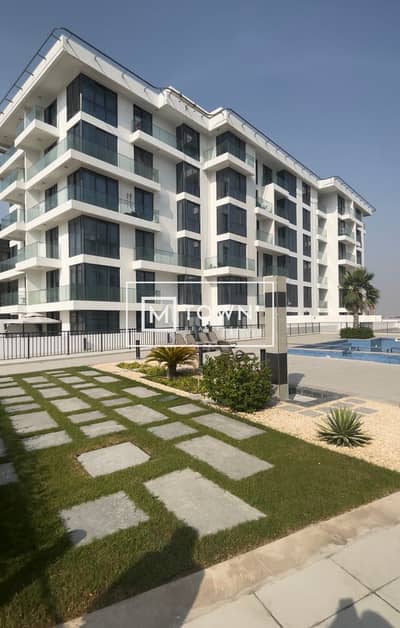 1 Bedroom Flat for Sale in Ajmal Makan City - Sharjah Waterfront, Sharjah - 04a768b5-f3f0-414f-8bd6-b6a2a3a16760. jpg