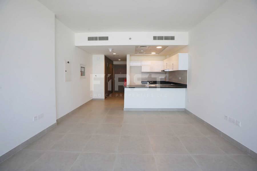 3 Internal Photo of Studio Apartment in Soho Square Residences in Saadiyat Island Abu Dhabi UAE (12). jpg