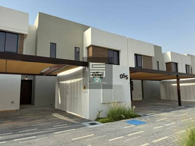 3 Bedroom Townhouse for Sale in Yas Island, Abu Dhabi - WhatsApp Image 2024-04-30 at 16.52. 19 (1). jpeg