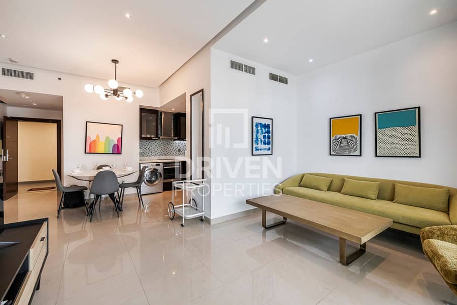 Fully Upgraded | Luxurious Apt | Park View