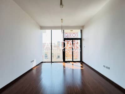 Bright | Spacious | Ready to move | Vacant