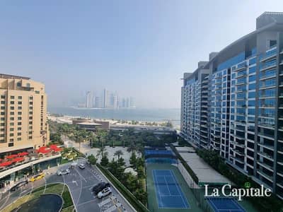 1 Bedroom Apartment for Rent in Palm Jumeirah, Dubai - Sea view | Modern furnishing |Beach Access