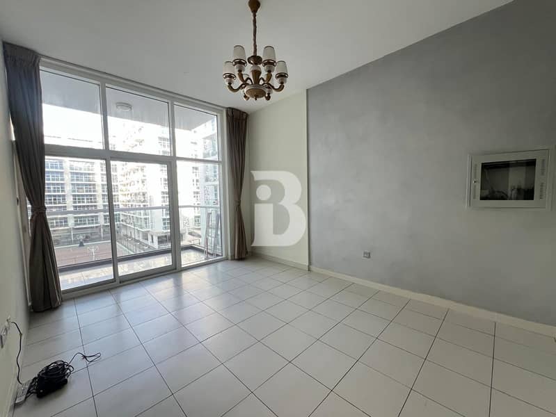 Ready to Move | Semi Furnished | Spacious Ready to Move | Semi Furnished | Spacious