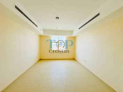 Neat N Clean | 1 Master br |Bright |Prime Location