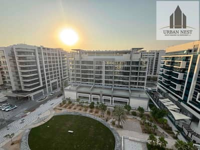 Brand new building | Close kitchen | Most demanding layout