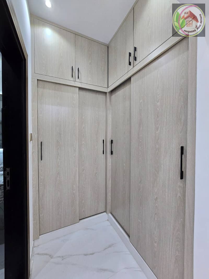 29 ac3bd201-b7ab-43d2-974c-85eeb146ce62. jpg