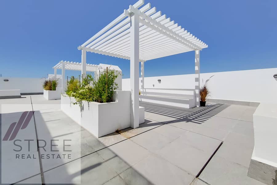 9 12_Roof Top Terrace-1. jpg
