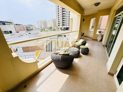 Fully Furnished 3BHK ~ Amazing Layout ~ Luxury