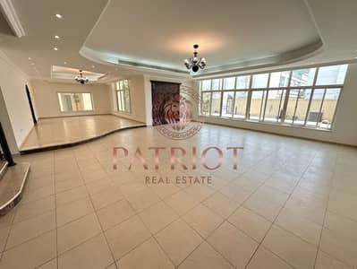 PRIVATE POOL 4BR MAIDS GARDEN INDEPENDENT VILLA IN UMM SUQEIM 2