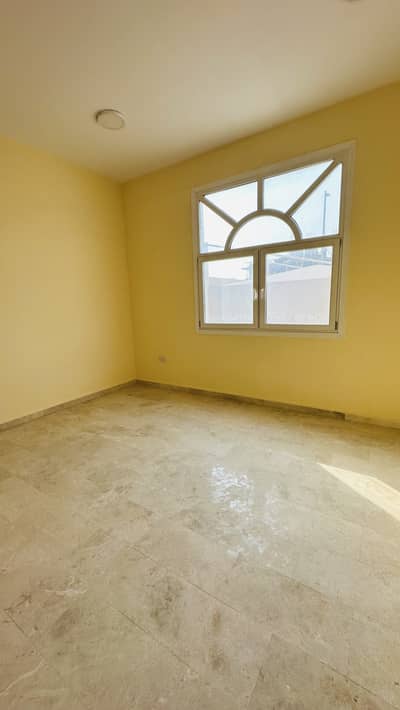 4 Bedroom Apartment for Rent in Al Rahbah, Abu Dhabi - Lavish new 4BHK Apartment with lift
