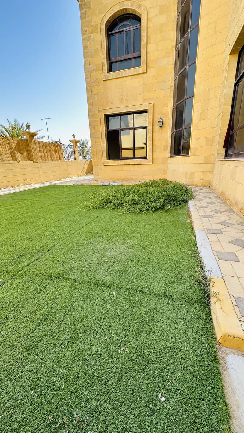 Вилла в Аль Рахба, 10 спален, 250000 AED - 8090418 Вилла в Аль Рахба, 10 спален, 250000 AED - 8090418