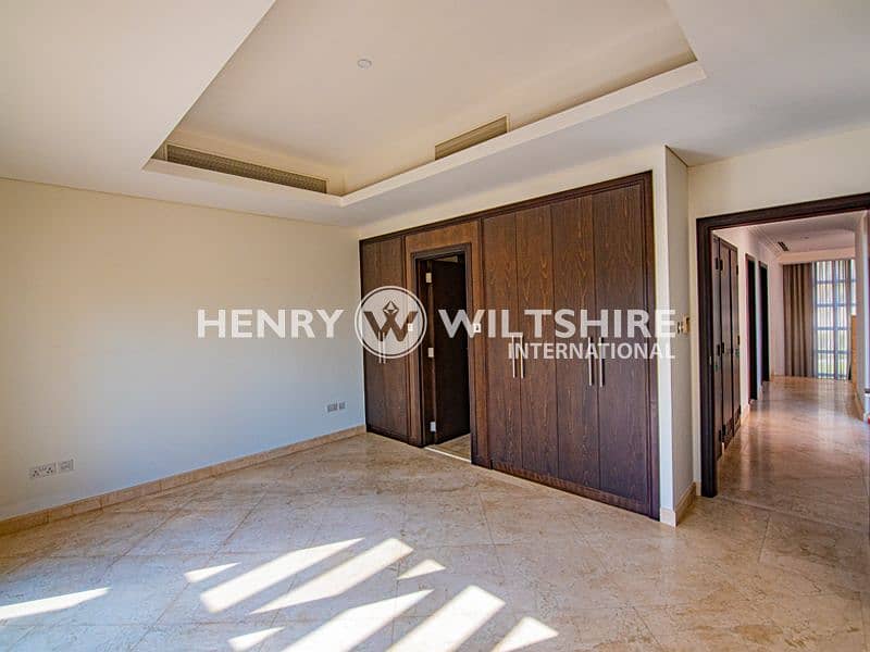 9 StRegis - 4BR Villa - Photo 17. jpg