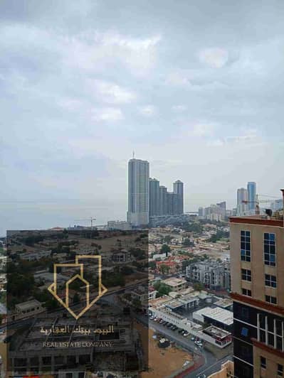 For lovers of excellence, own your unique apartment ready for investment or immediate residence in an ideal location that provides all amenities and stunning sea views. It is distinguished by an excellent location close to all services and the Corniche an