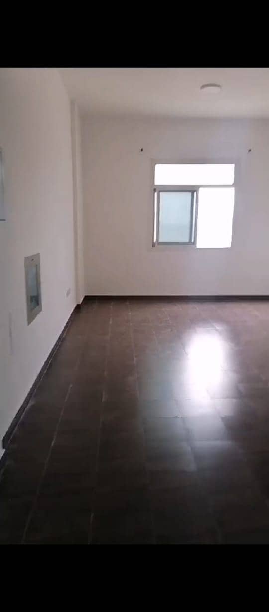 For annual rent in Ajman, studio in Al Jurf 3, central air conditioning