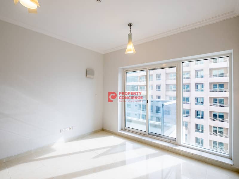 Low Price High Floor Vacant Exclusive