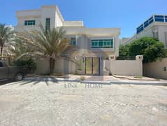 فیلا في البطين 11 غرف 8100000 درهم - 9407865