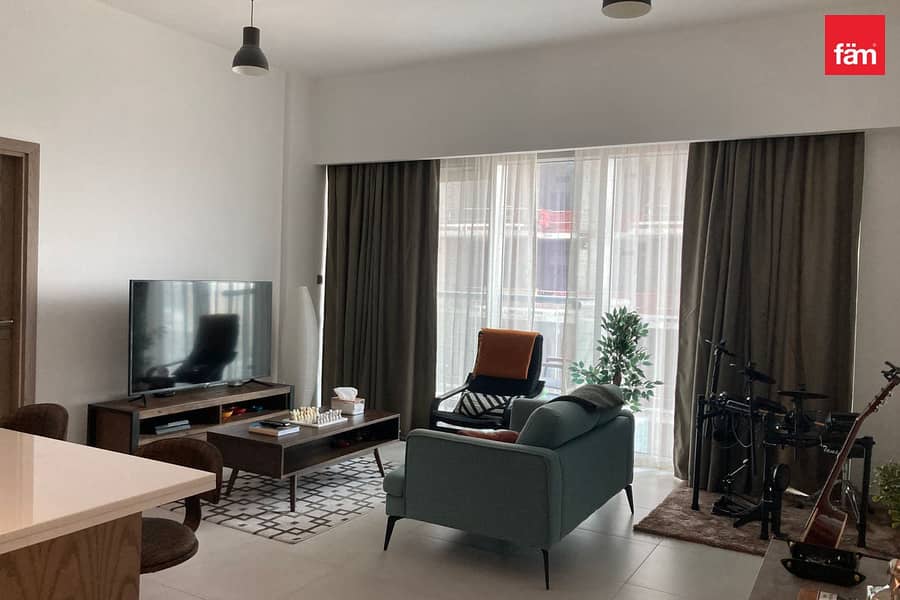 Large 1 Bedroom | High Floor | Montrose A Large 1 Bedroom | High Floor | Montrose A