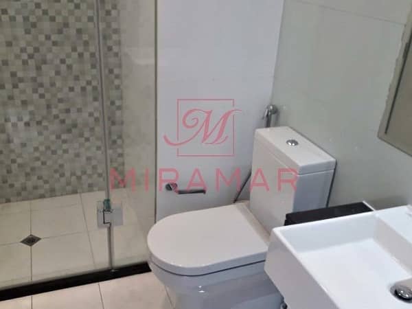 12 f1e4bf45-5693-4e5a-b02e-b93ffb8e47bb (1). jpg
