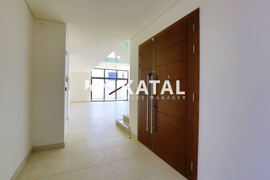 7 West Yas, Yas Island, Villa for Sale, 4 bedroom villa for sale, Yas Mall, Yas Waterfront, Yas Island Abu Dhabi 010. jpg