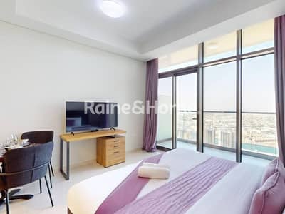 Studio for Rent in Business Bay, Dubai - Amazing Sea & Canal View | Fully Furnished