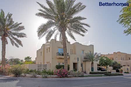 6 Bedroom Villa for Sale in Arabian Ranches, Dubai - Type 18 | Park Facing | Huge Plot