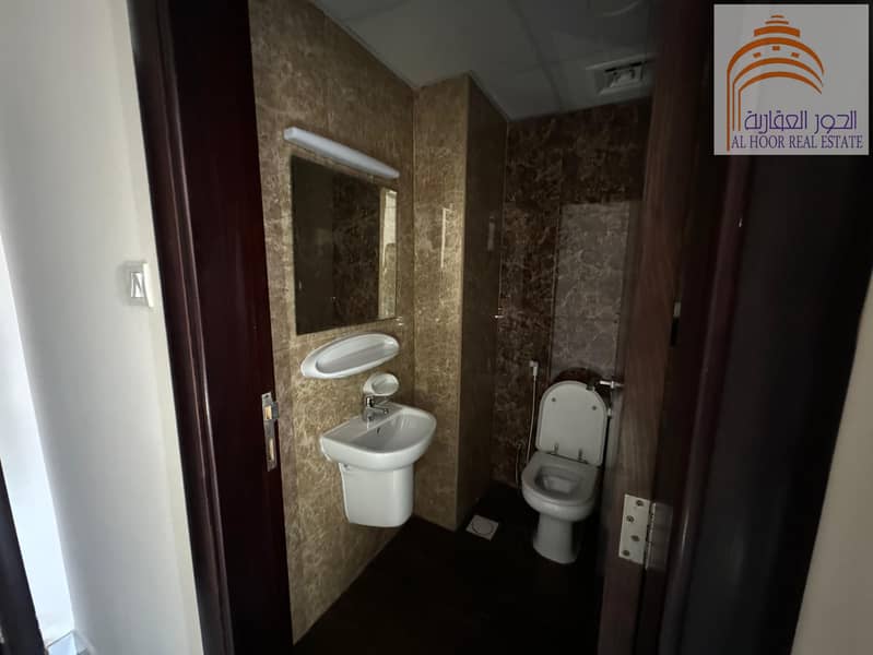 7 60daa915-72b5-46ba-896e-6f2a02edbd8c. jpeg
