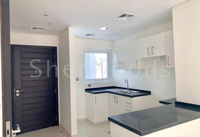 6 3 bedroom townhouse in Basswood Akoya Oxygen Community