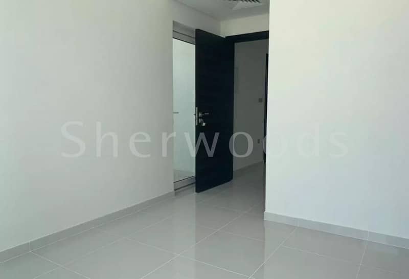 7 3 bedroom townhouse in Basswood Akoya Oxygen Community