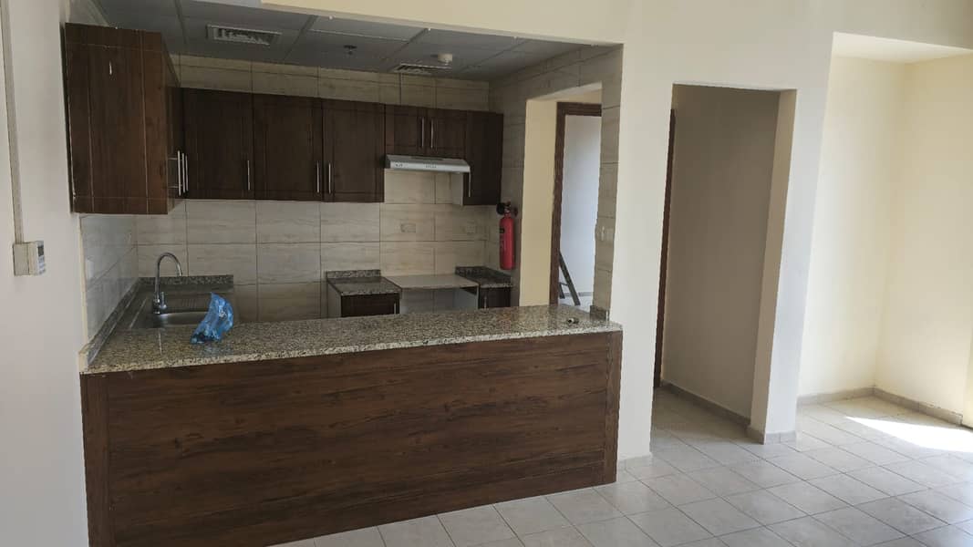 2 1bed_kitchen. jpg