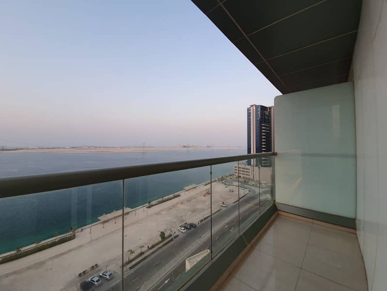 Exquisite 3-Bedroom Apartment with One Month Free – Luxury Living Exquisite 3-Bedroom Apartment with One Month Free – Luxury Living