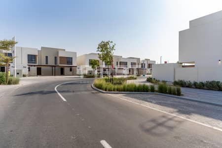 2 Bedroom Townhouse for Sale in Yas Island, Abu Dhabi - DSC02810. jpg