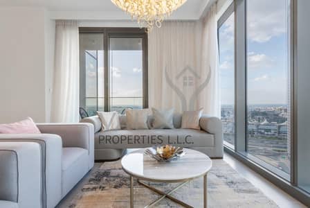 2 Bedroom Flat for Rent in Downtown Dubai, Dubai - Fully Furnished | Sea View | Mid Floor