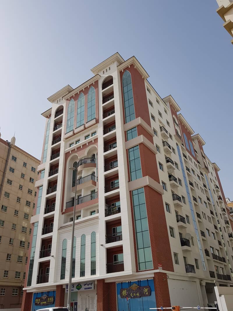 7 EXTERIOR1. jpg